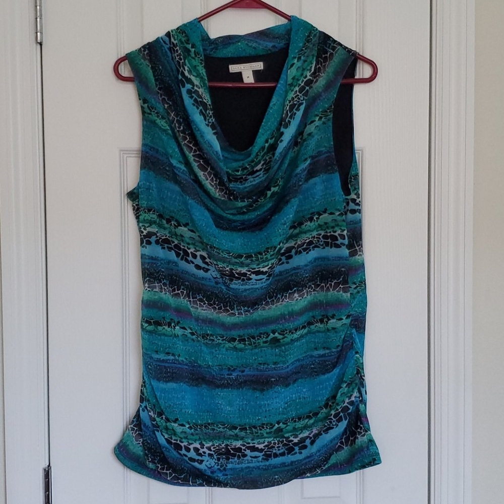 Sleeveless blouse